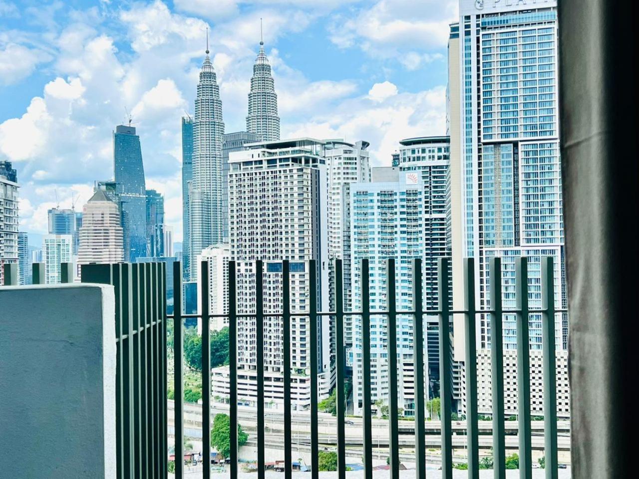 The Infinitum Kualalumpur Skypool Hotel Куала-Лумпур Экстерьер фото